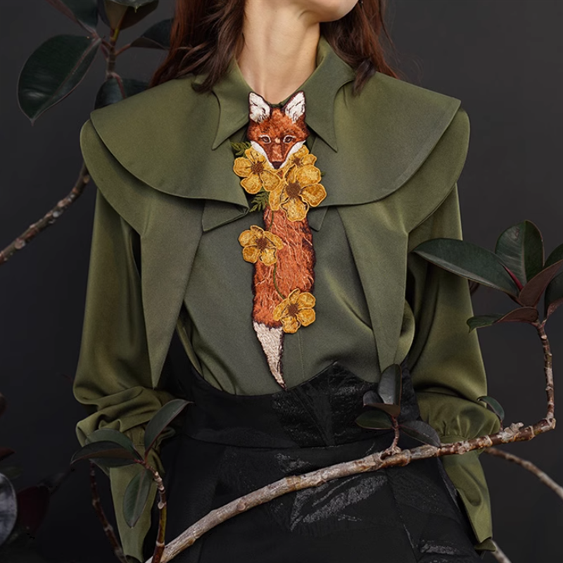 アンティーク花狐 刺繍タイ