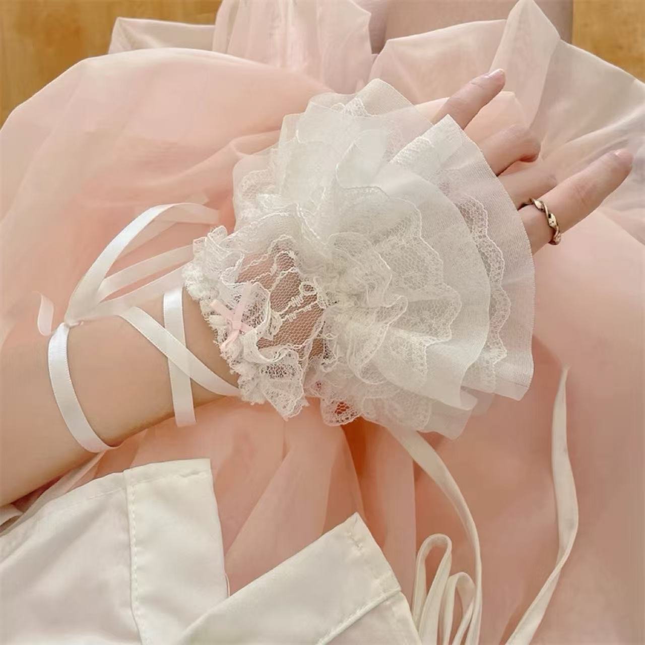 甘ロリータ バレエスタイル・レースバンデージスリーブ