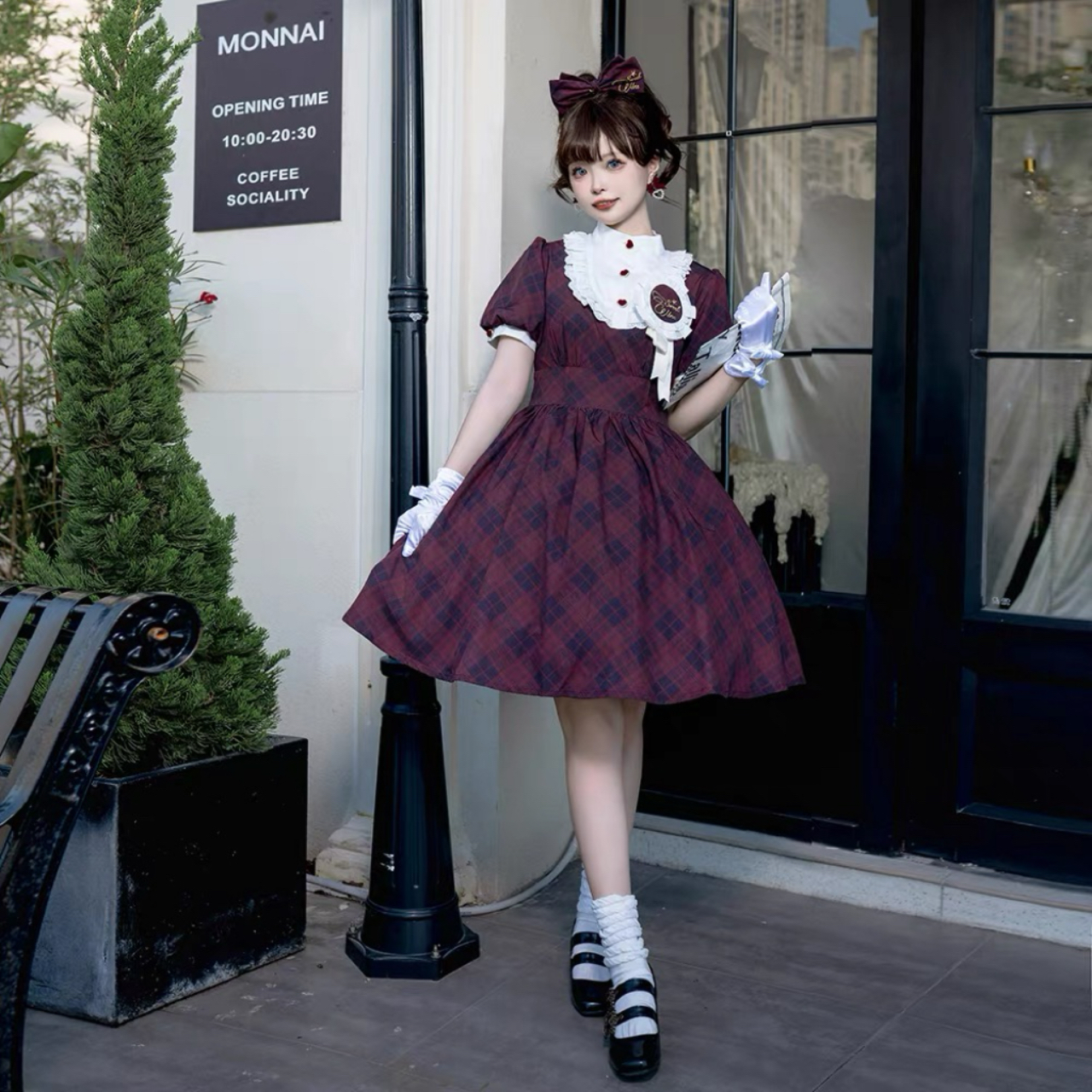 ゴスロリ 貴婦人の優雅なティータイムドレス