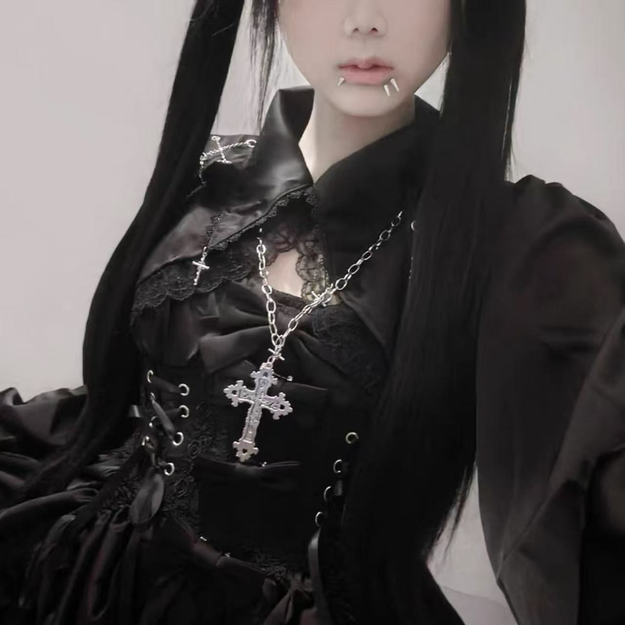 ゴスロリ 十字架刺繍レースドレスワンピース