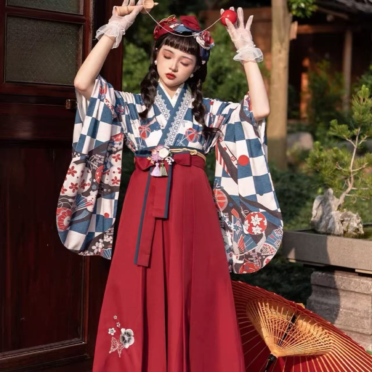 和風ロリータ 蝶舞う着物袴風ロリータ衣装