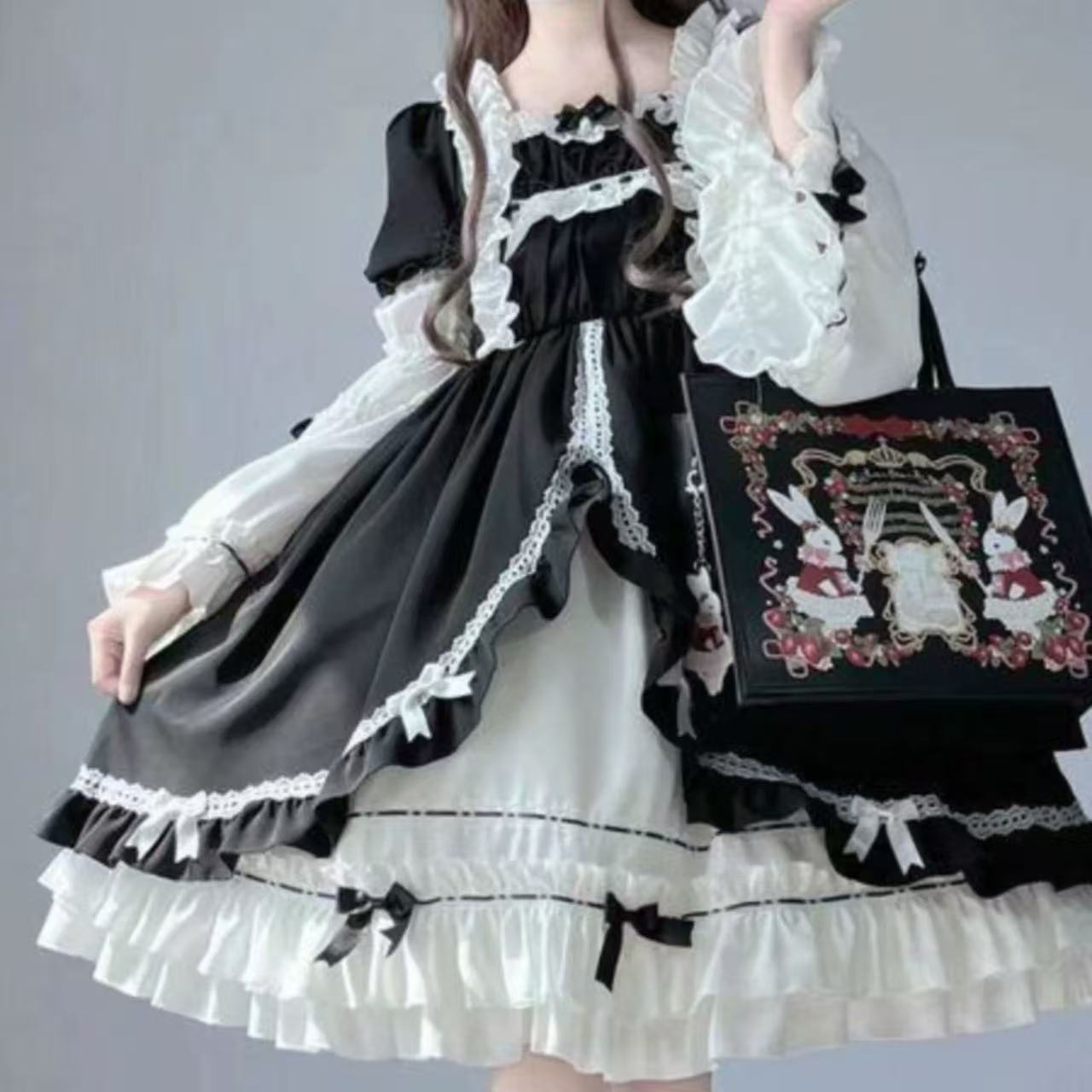 ゴスロリ 姫袖フリルレース重ね襟ワンピース