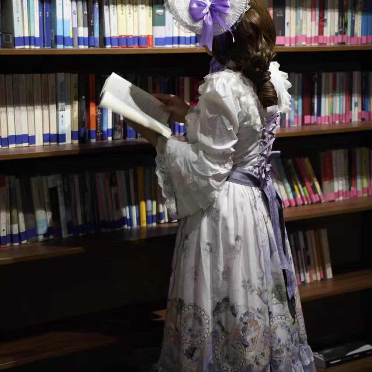 クラシカルロリータ 優美な貴婦人の夢想ワンピース