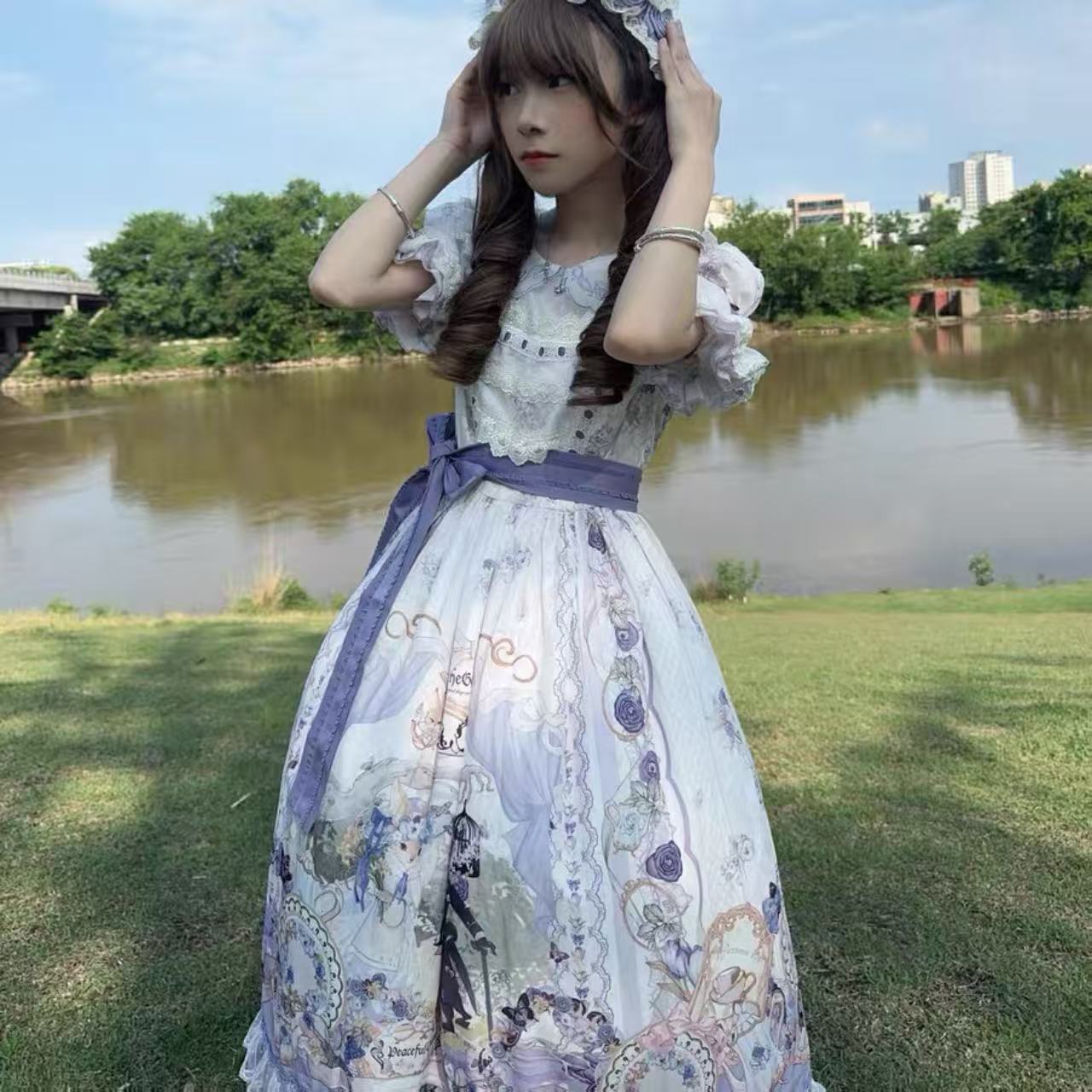 クラシカルロリータ 優美な貴婦人の夢想ワンピース