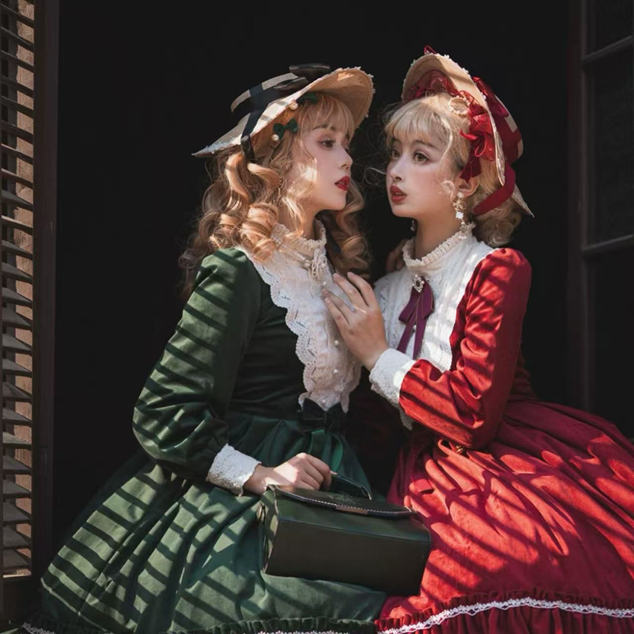 クラシカルロリータ レトロエレガントなドレス