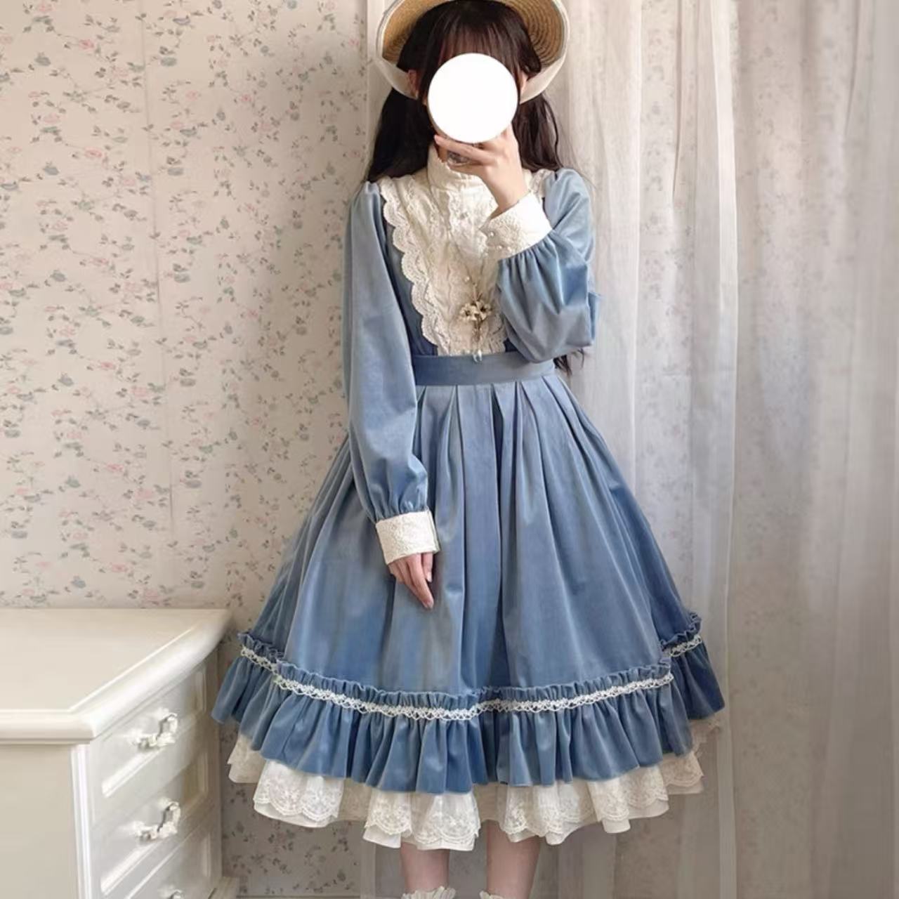 クラシカルロリータ レトロエレガントなドレス
