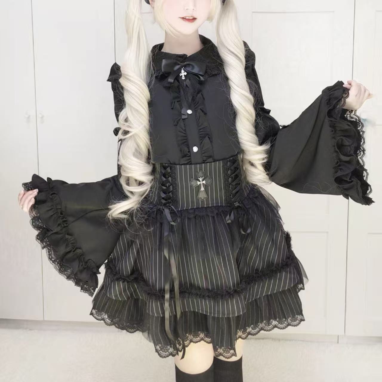 ゴスロリ カレッジ風ハイウエストフレアスカート