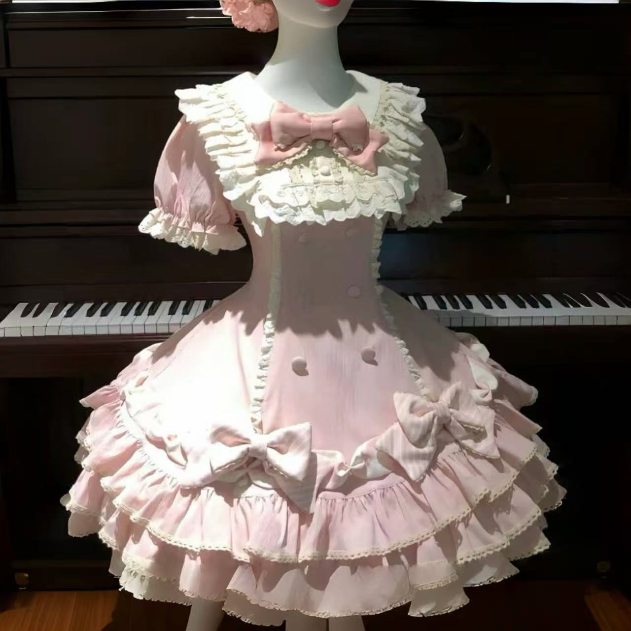 甘ロリータ レトロ黒ピンクストライプ・ティアードワンピース