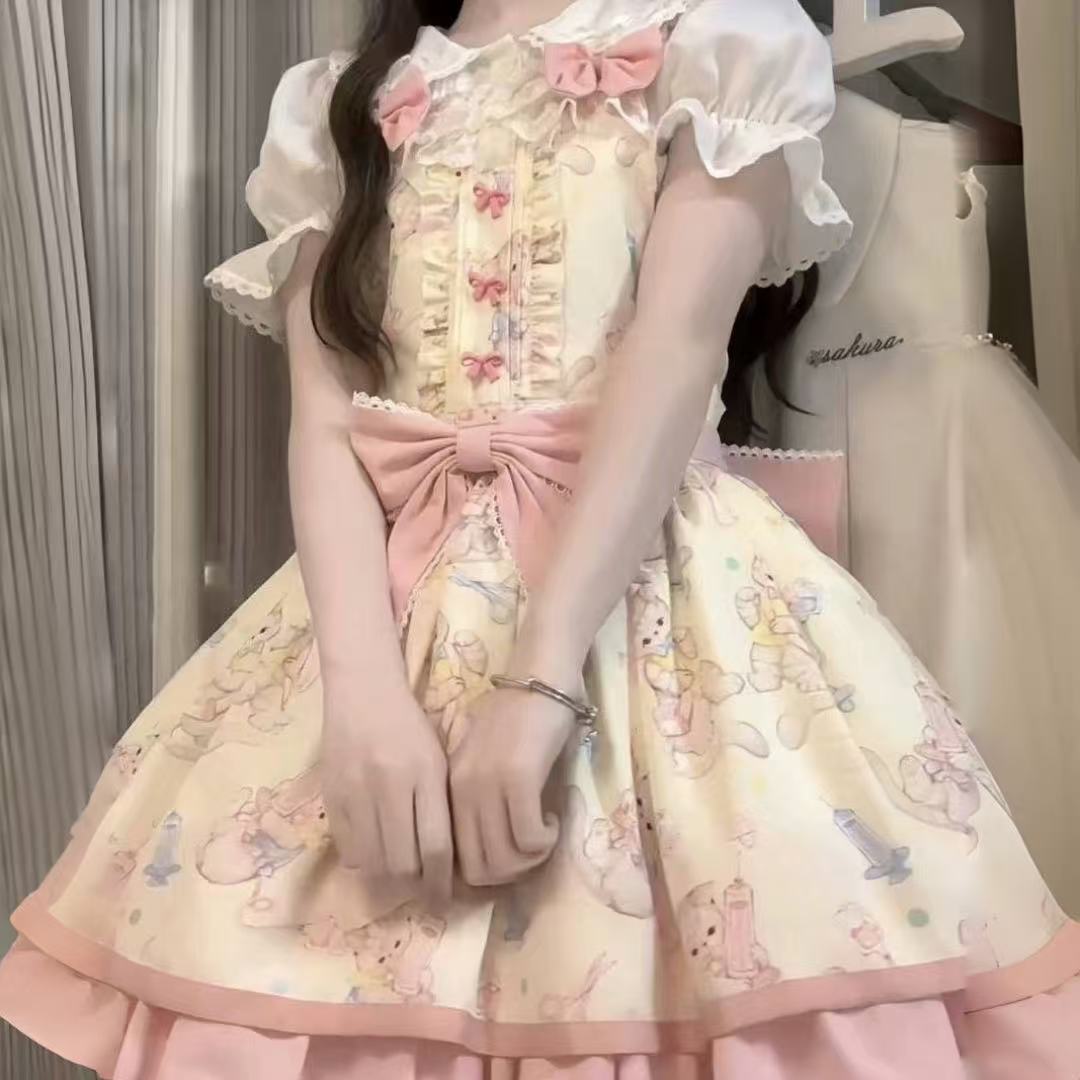 甘ロリータ 人形襟シャツ&ペンギン猫プリントサスペンダースカート