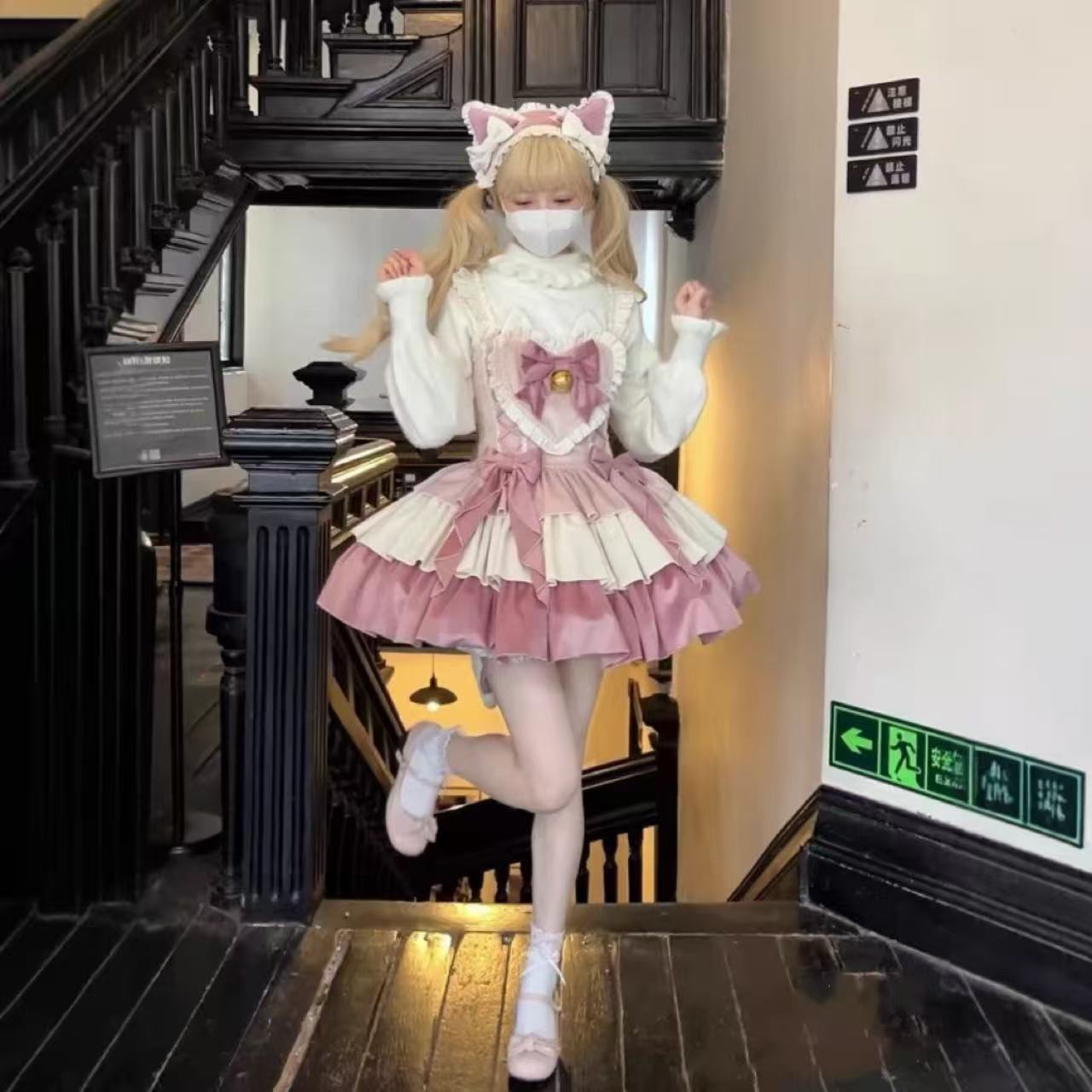 甘ロリータ ふわふわハート・3段リトルウィッチサスペンダードレス