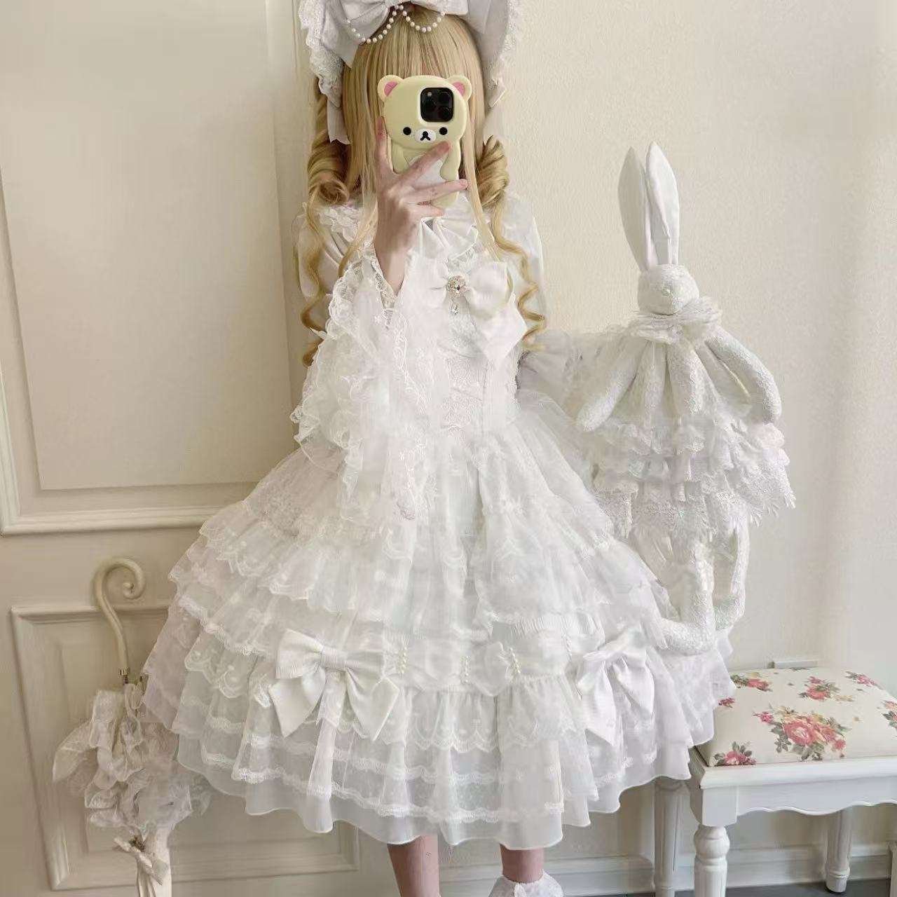 甘ロリータ ホワイトシュガーガール・人形感サスペンダードレス