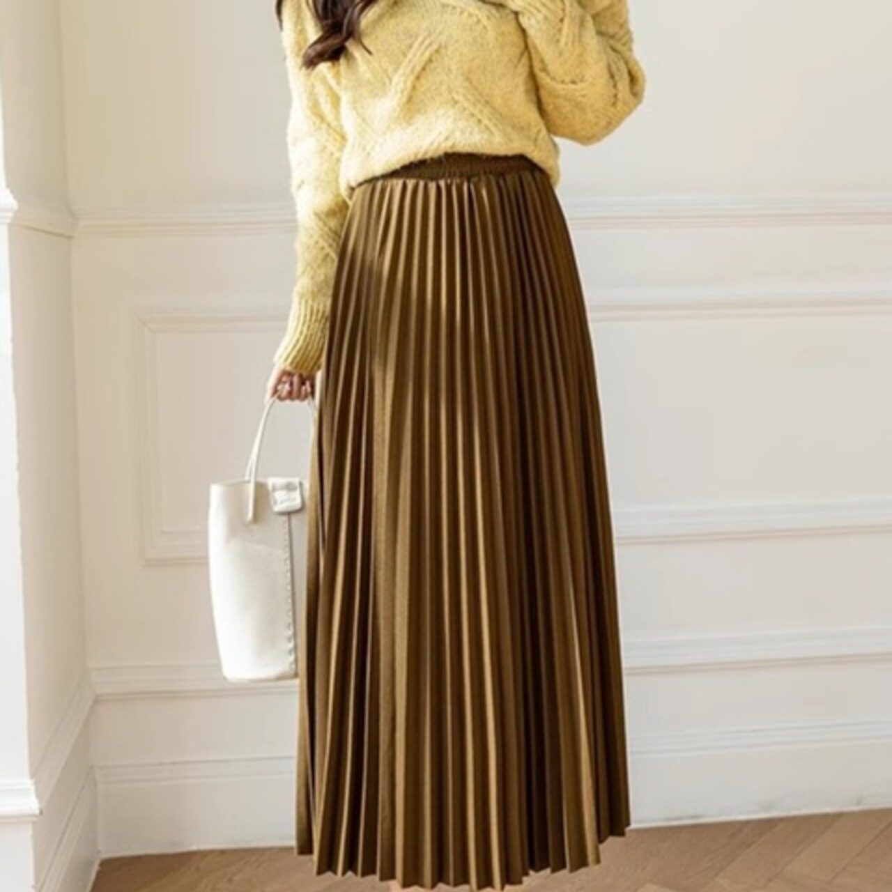 骨格ウェーブ Aラインプリーツスカート