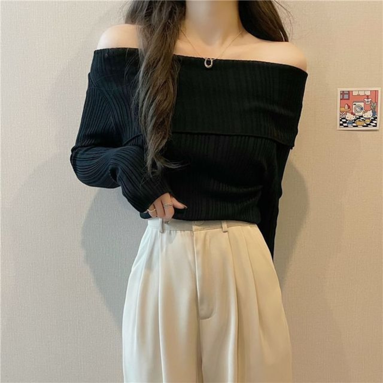 骨格ウェーブ オフショルダーリブTシャツ