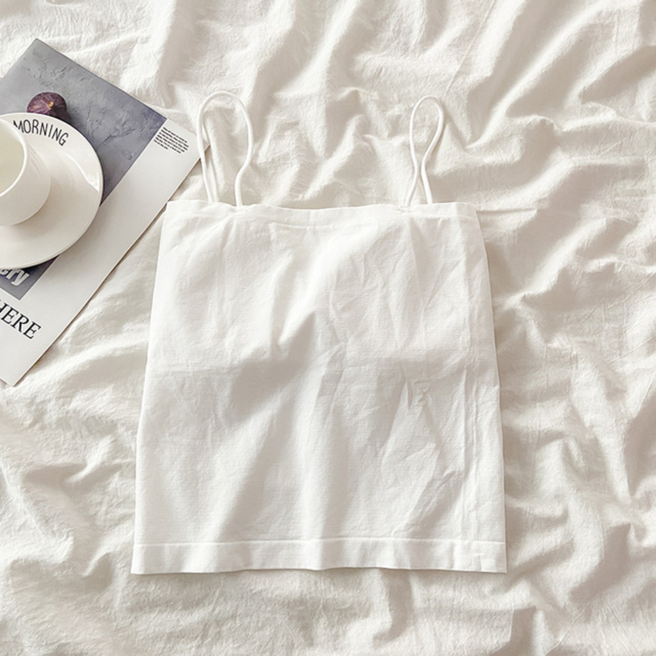 骨格ウェーブ カップ付きキャミソール