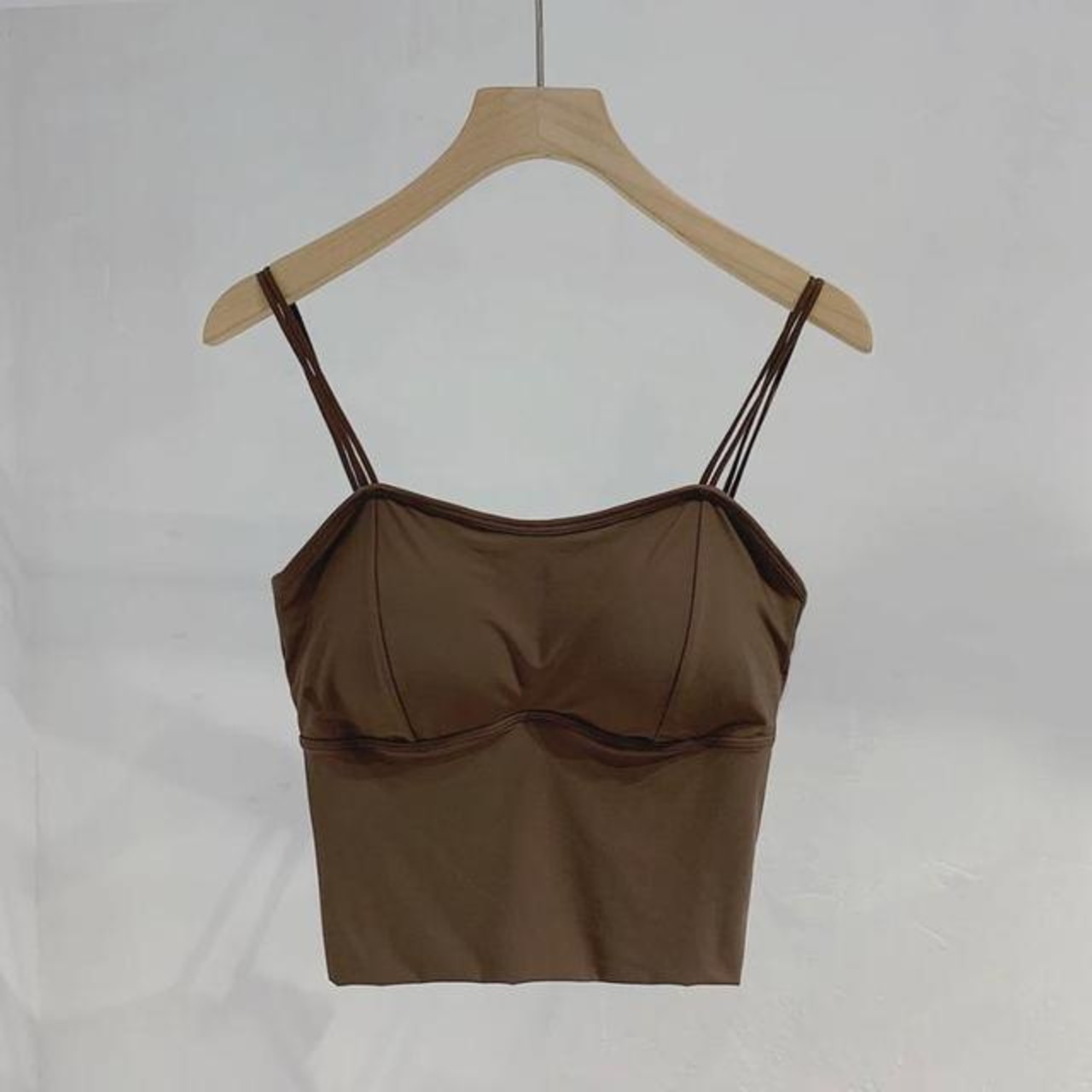 骨格ウェーブ カップ付きバックオープンキャミソール