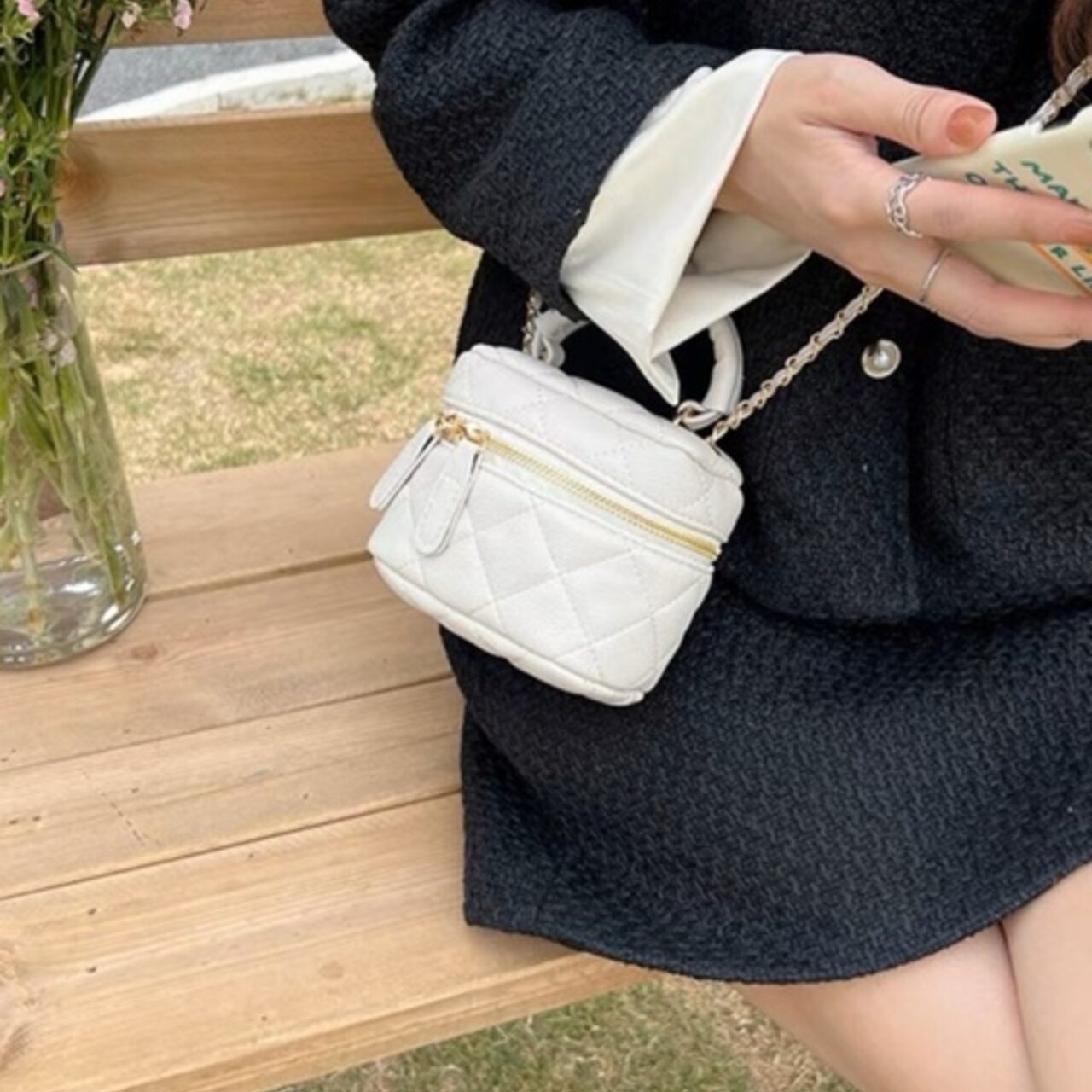 骨格ウェーブ キルティングバニティチェーンバッグ
