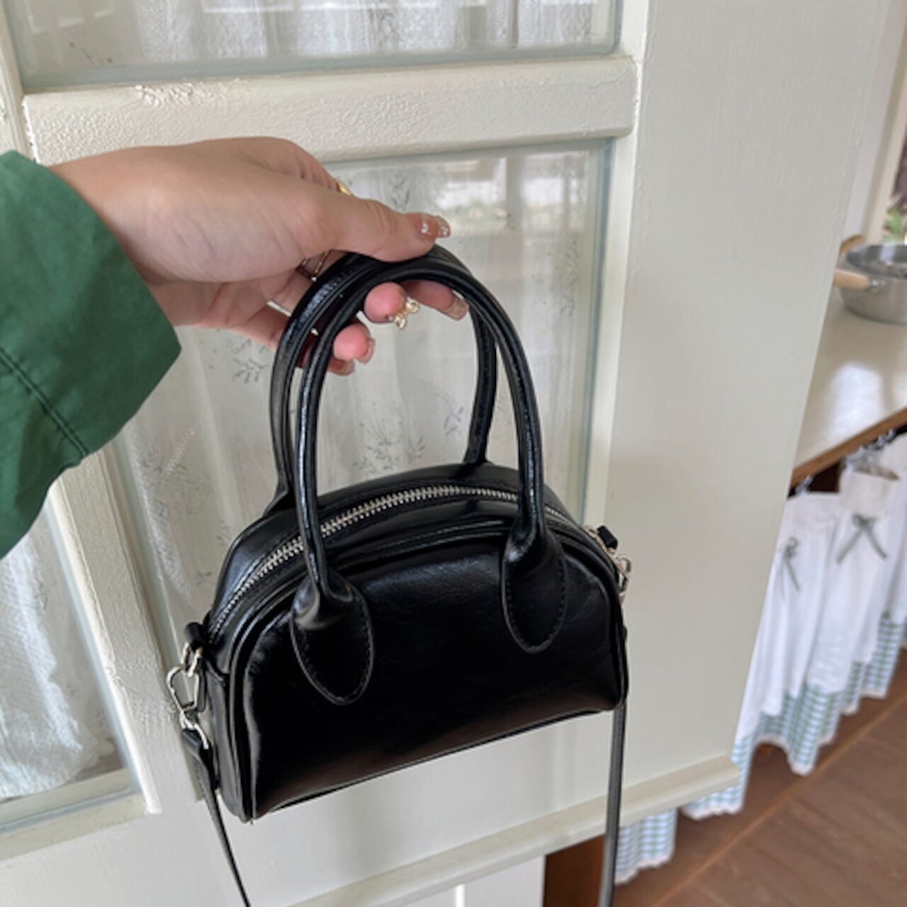 骨格ウェーブ コンパクトボストンバッグ