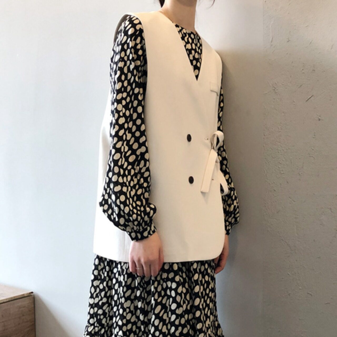 骨格ウェーブ サイドマークジレ