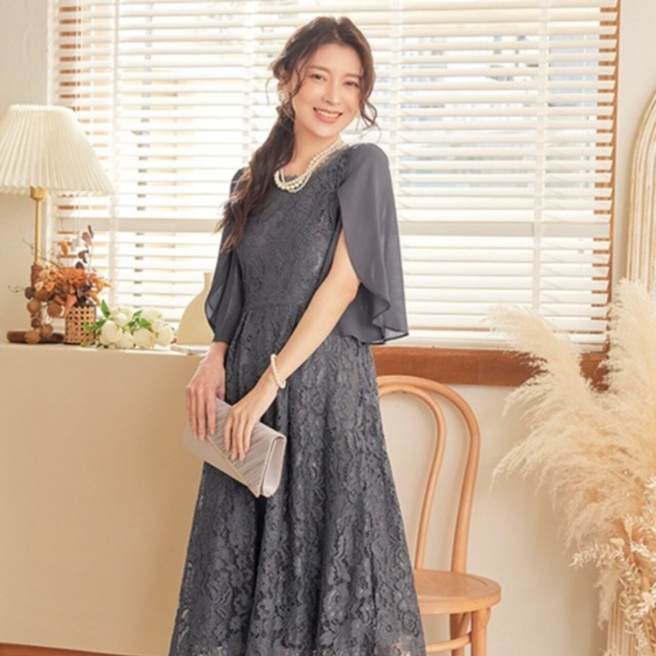 骨格ウェーブ シアー袖パーティードレス