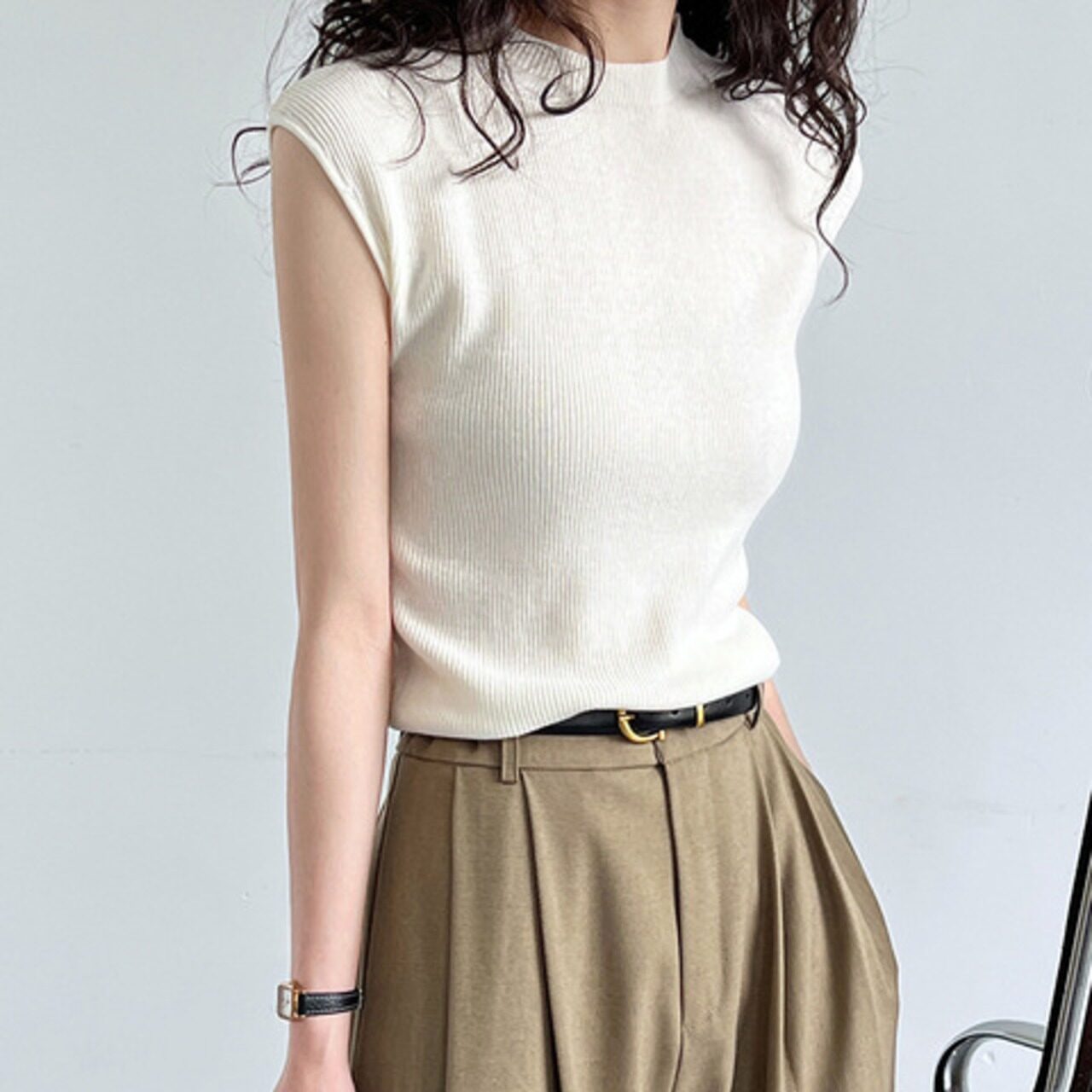 骨格ウェーブ シンプルタンクトップ