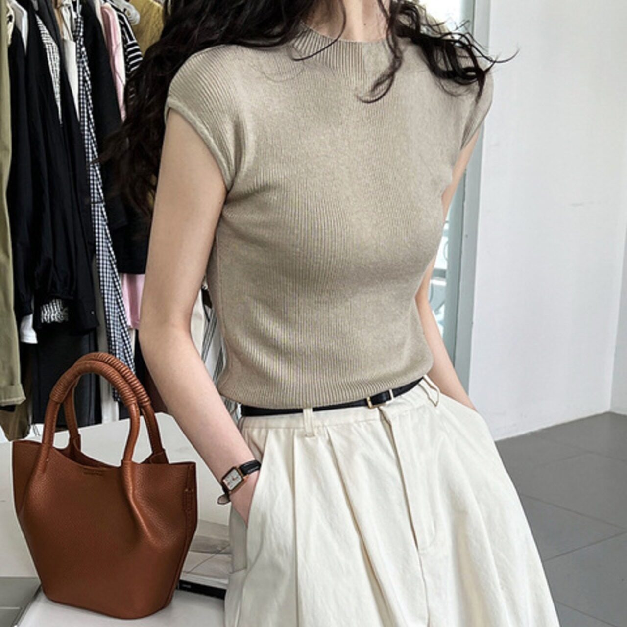 骨格ウェーブ シンプルタンクトップ