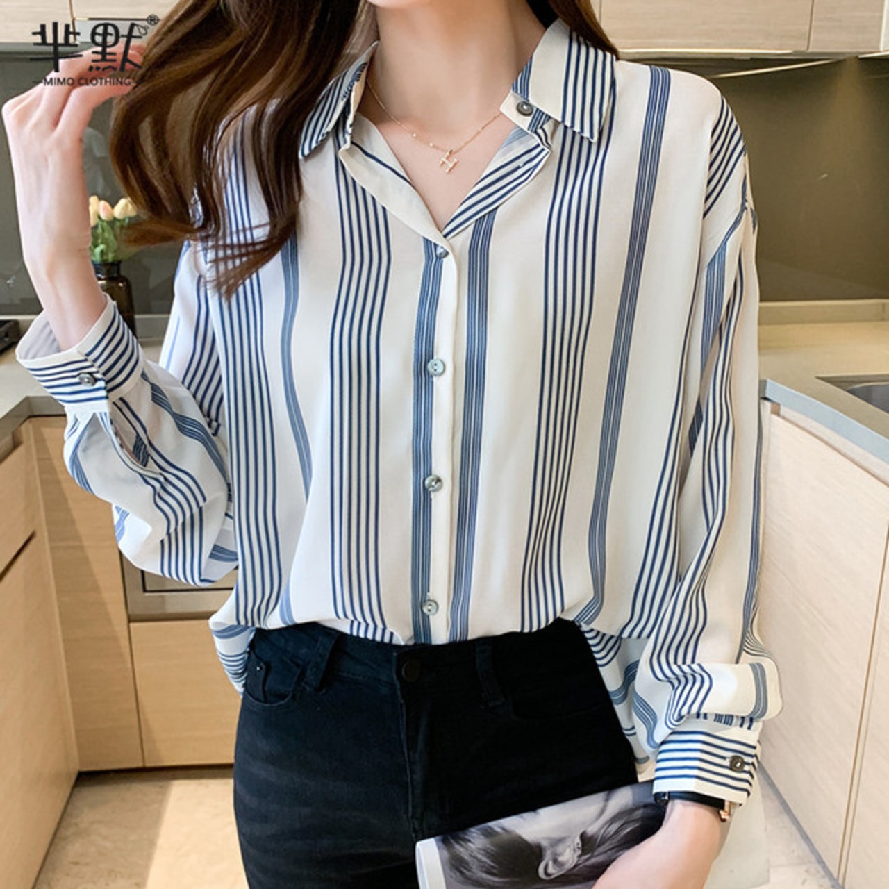 骨格ウェーブ ストライプシャツ