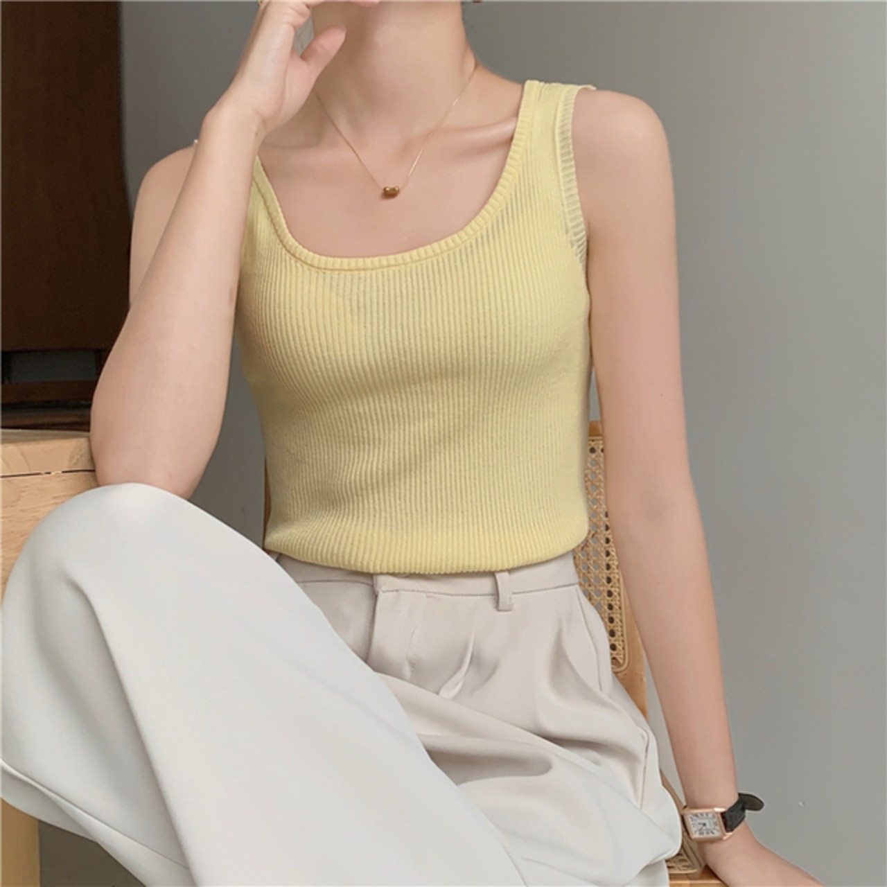 骨格ウェーブ タンクトップ