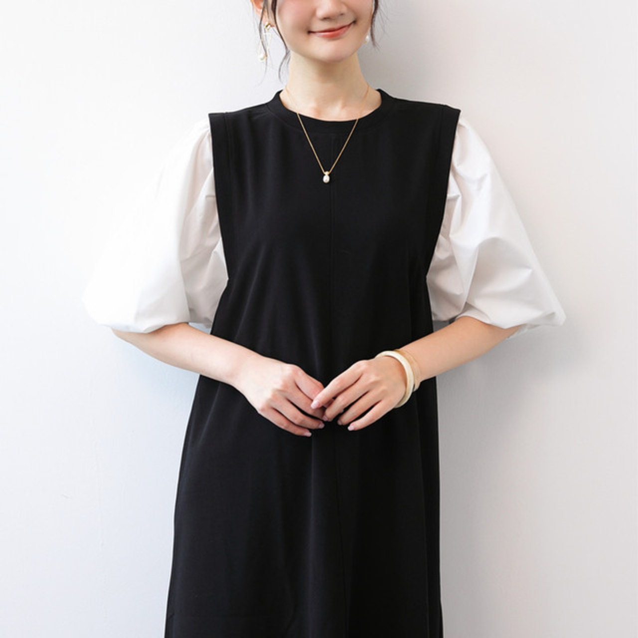 骨格ウェーブ パフスリーブタイトワンピース