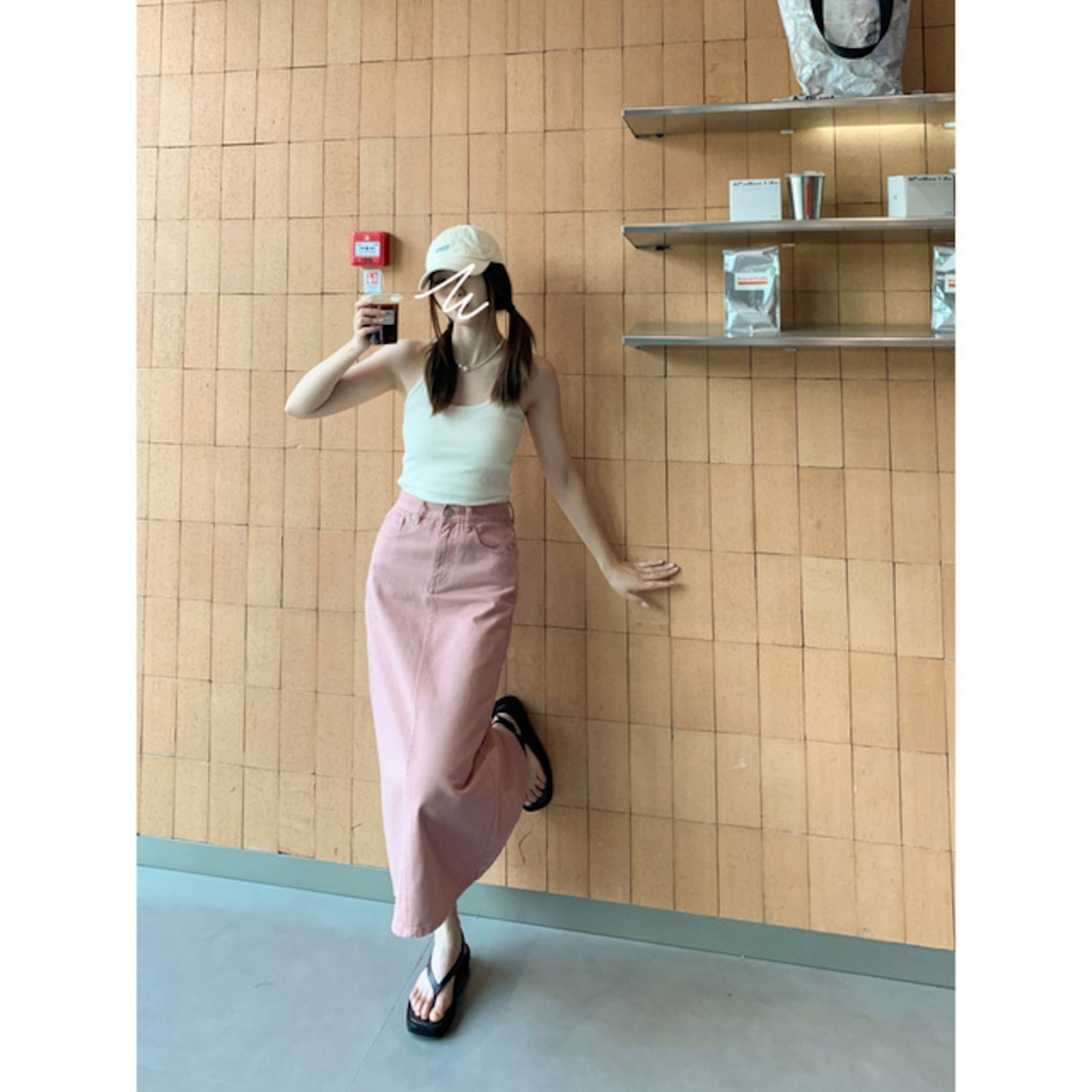 骨格ウェーブ ピンクデニムスカート