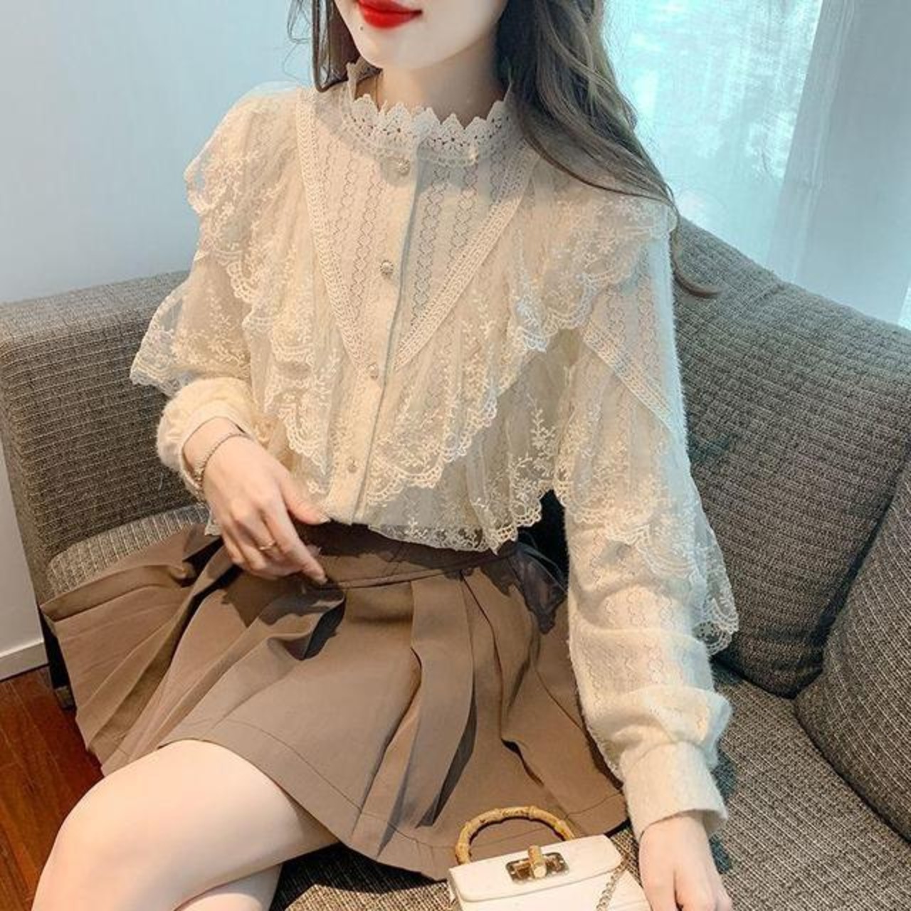 骨格ウェーブ プチネック フラワーレースニット長袖トップス