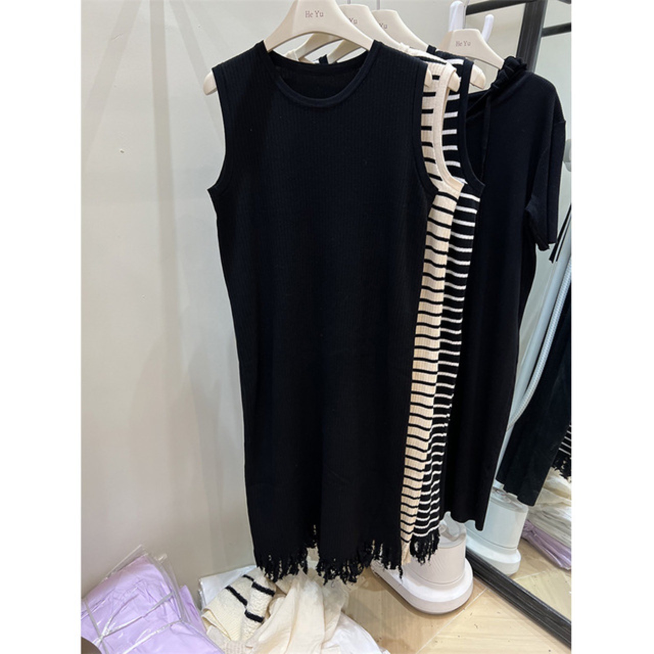 骨格ウェーブ ボーダータイトワンピース