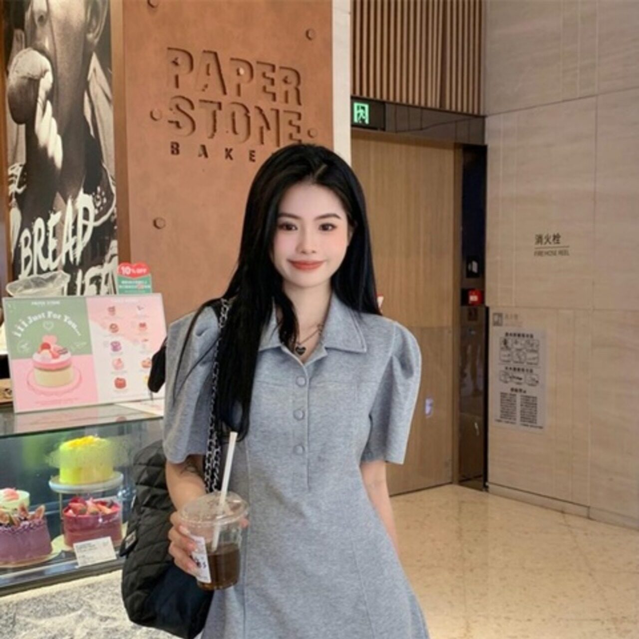 骨格ウェーブ ミニパフスリーブワンピース