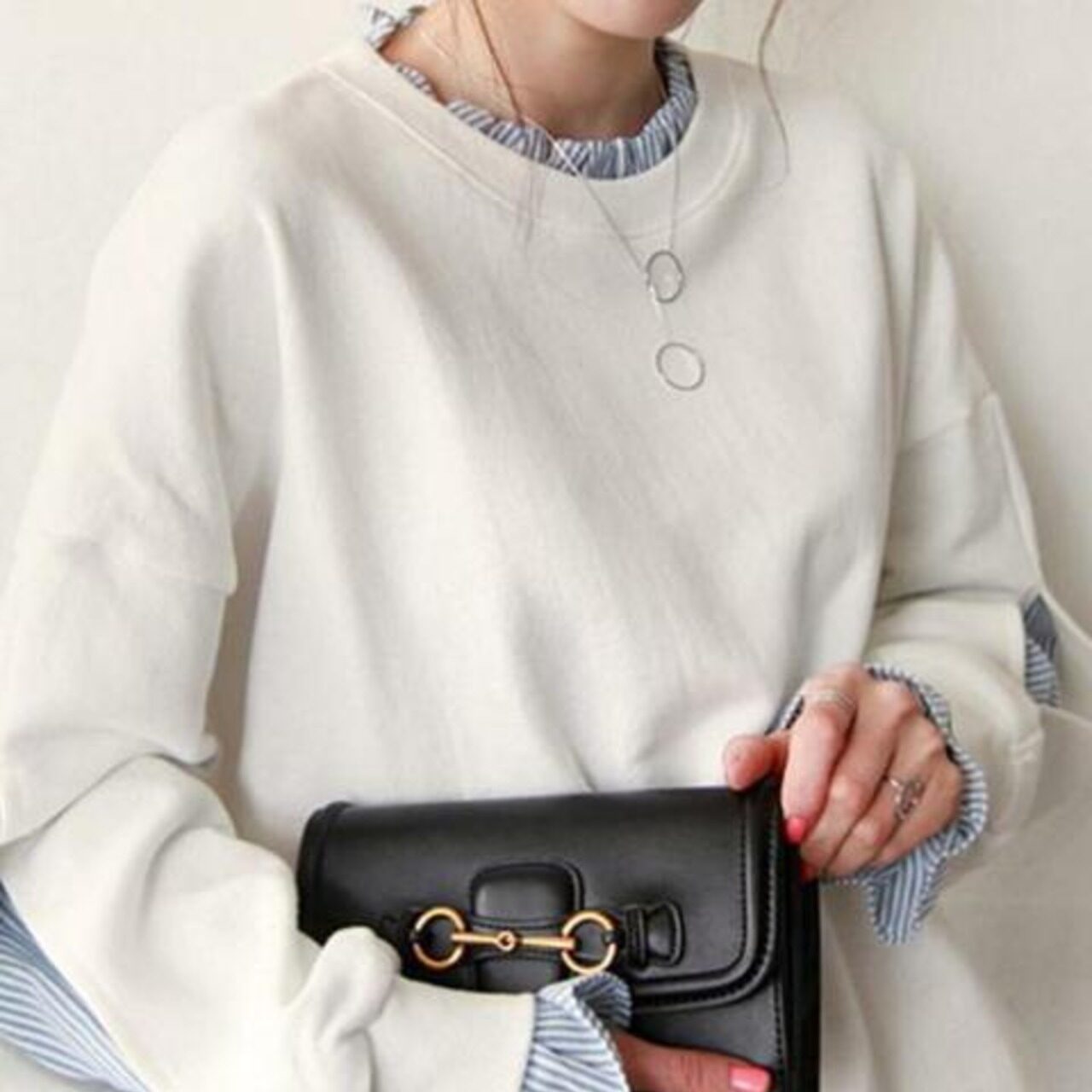 骨格ウェーブ レイヤードスタイルトレーナー