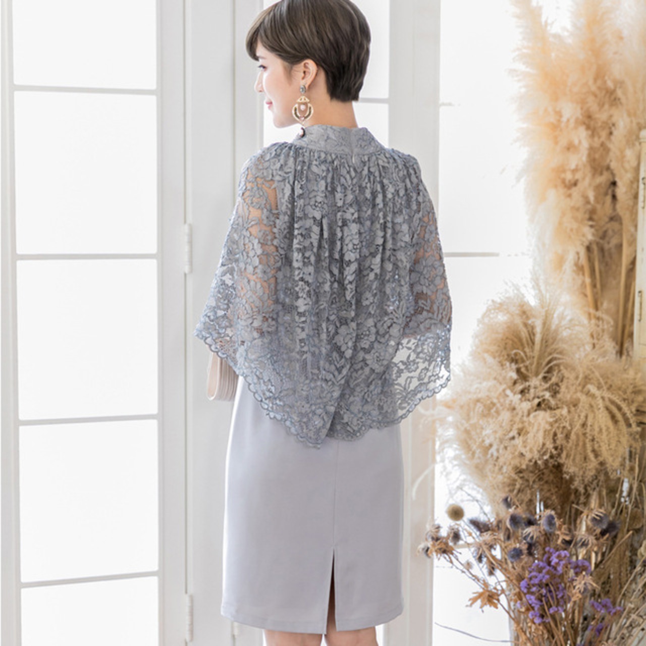 骨格ウェーブ レイヤードレースパーティードレス