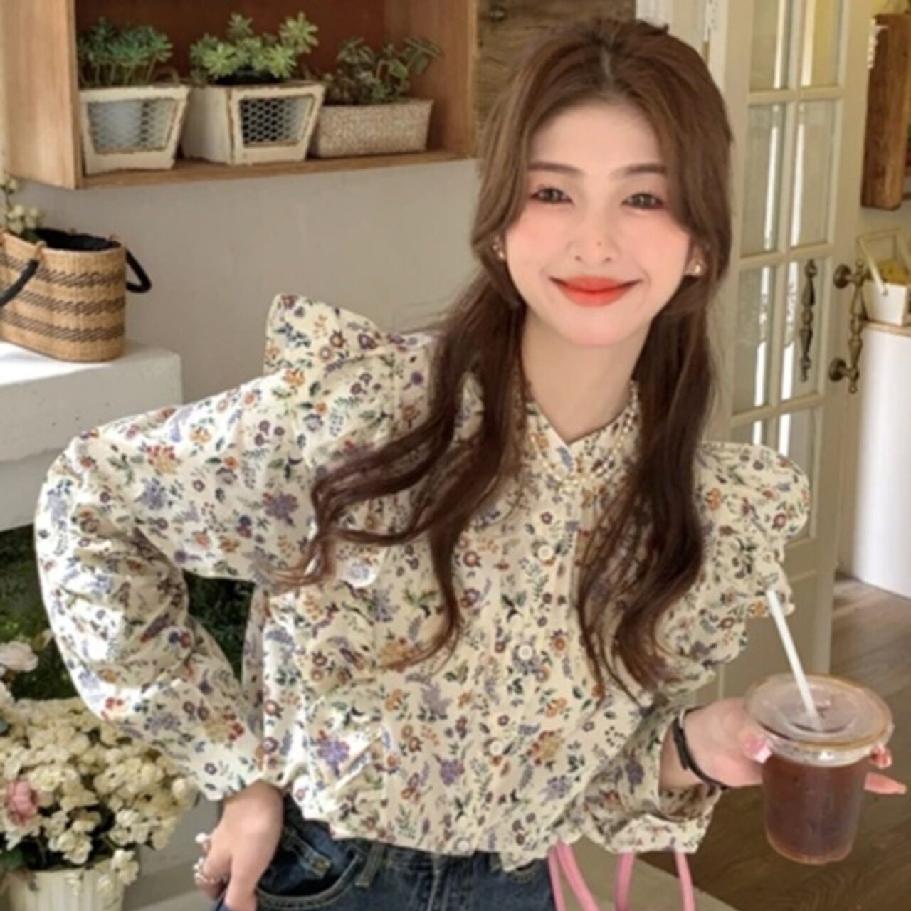 骨格ウェーブ 花柄ブラウス