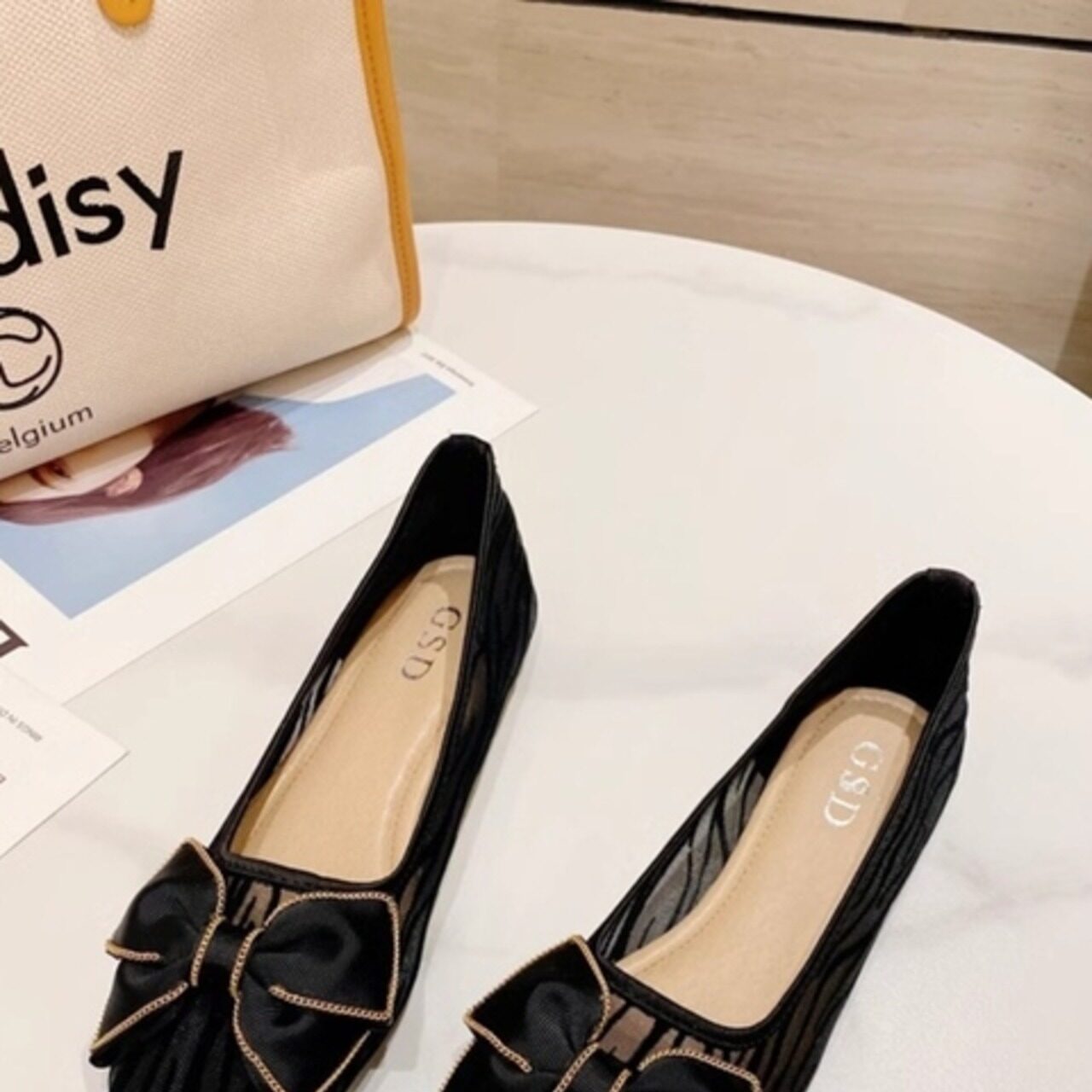 骨格ウェーブ オーガンジーリボンシアーパンプス