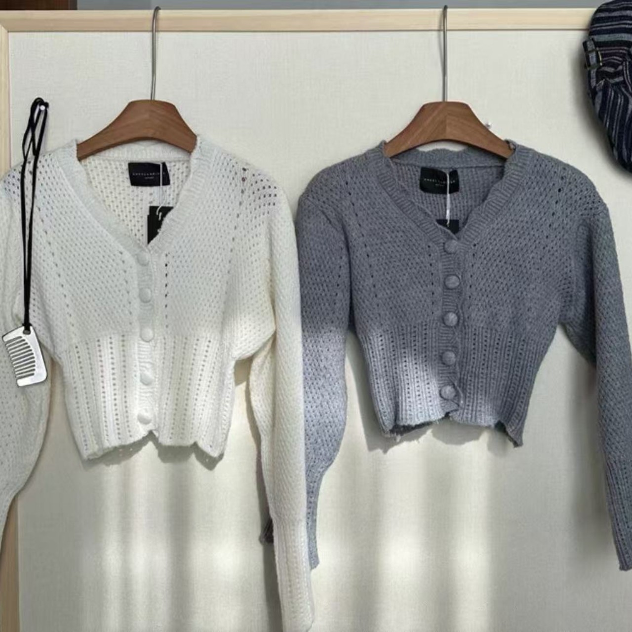 骨格ウェーブ ショート丈アウターカーディガン