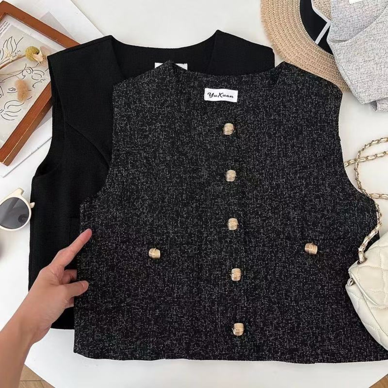 骨格ウェーブ コンパクトベスト