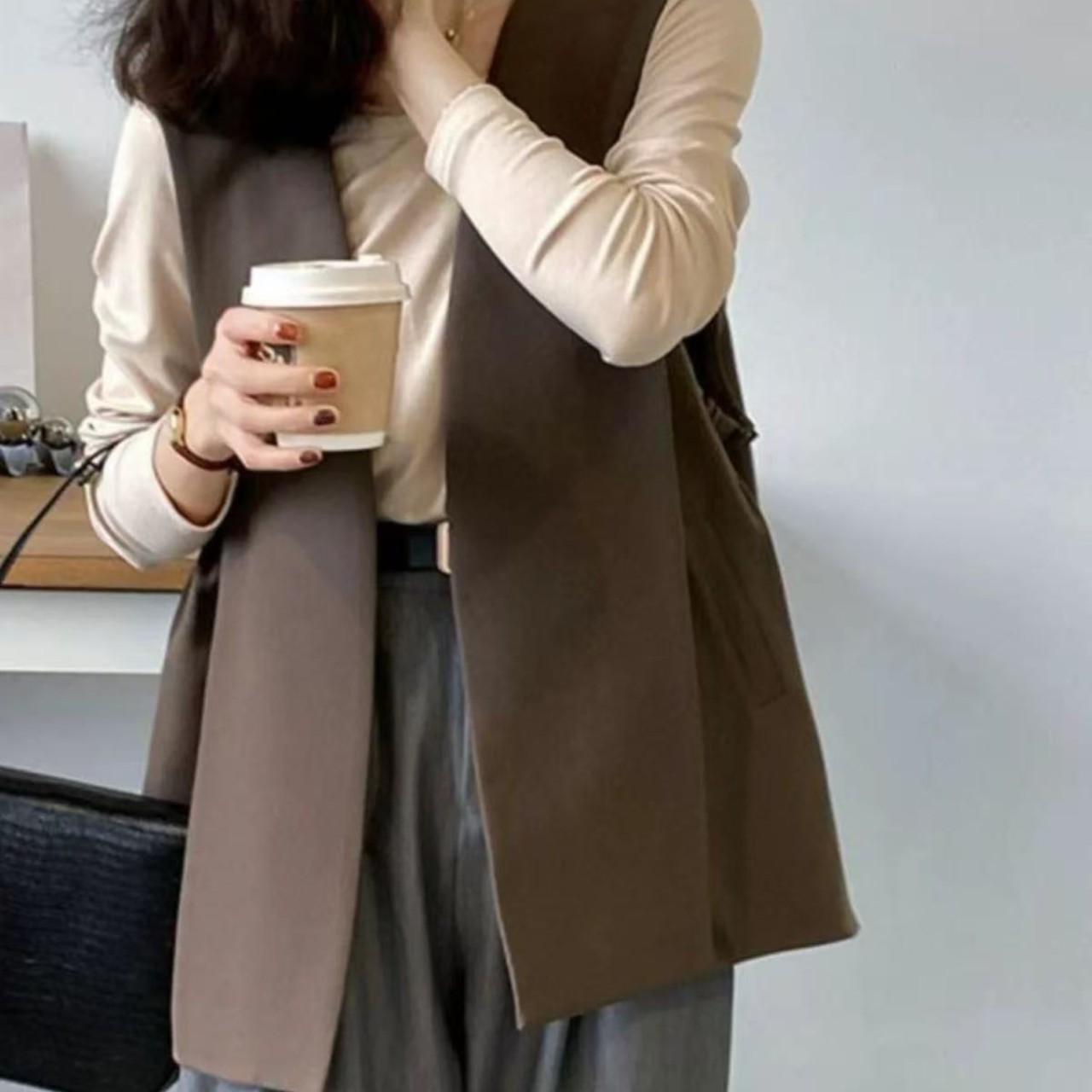 骨格ウェーブ サイドタックジレ