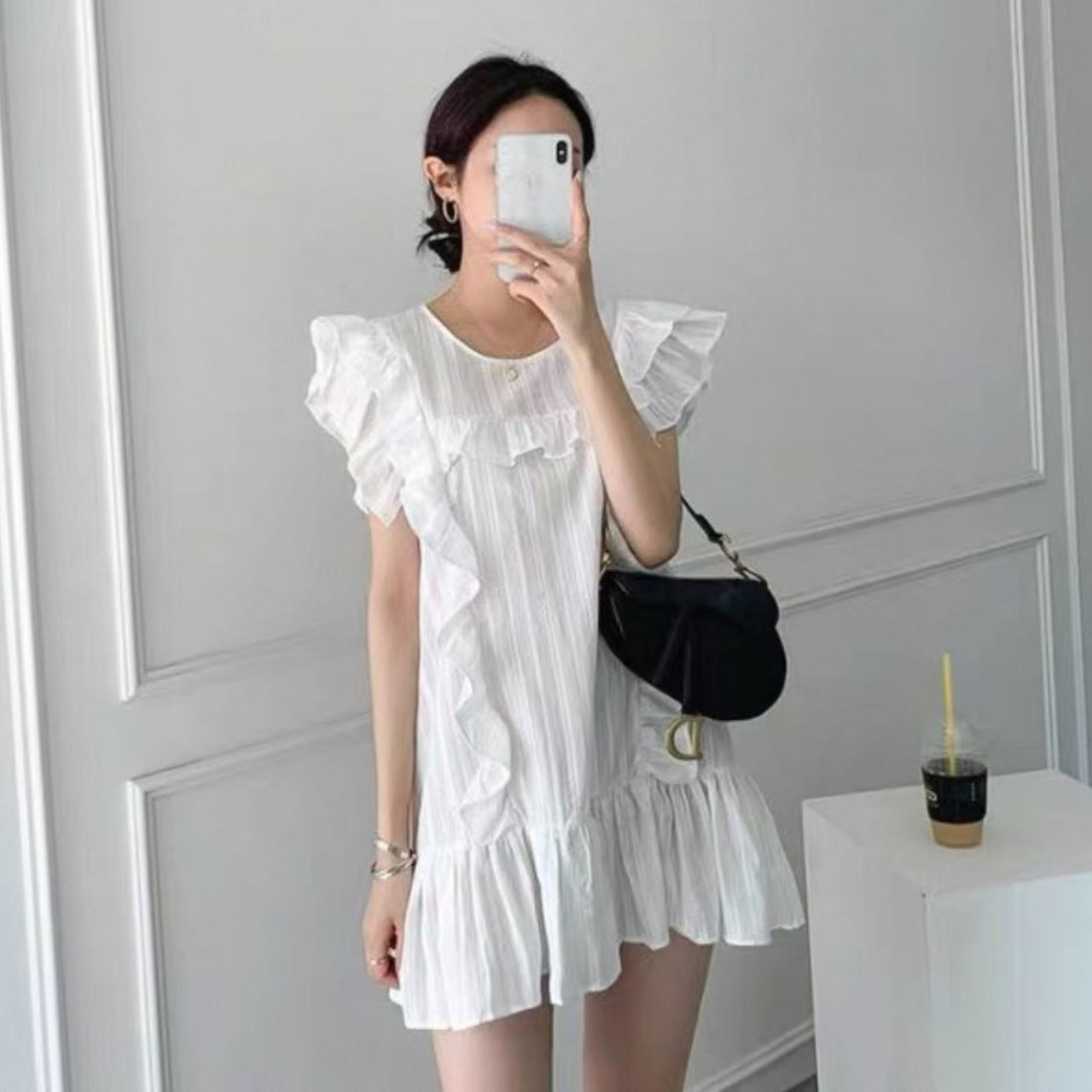 骨格ウェーブ フリルミニワンピース