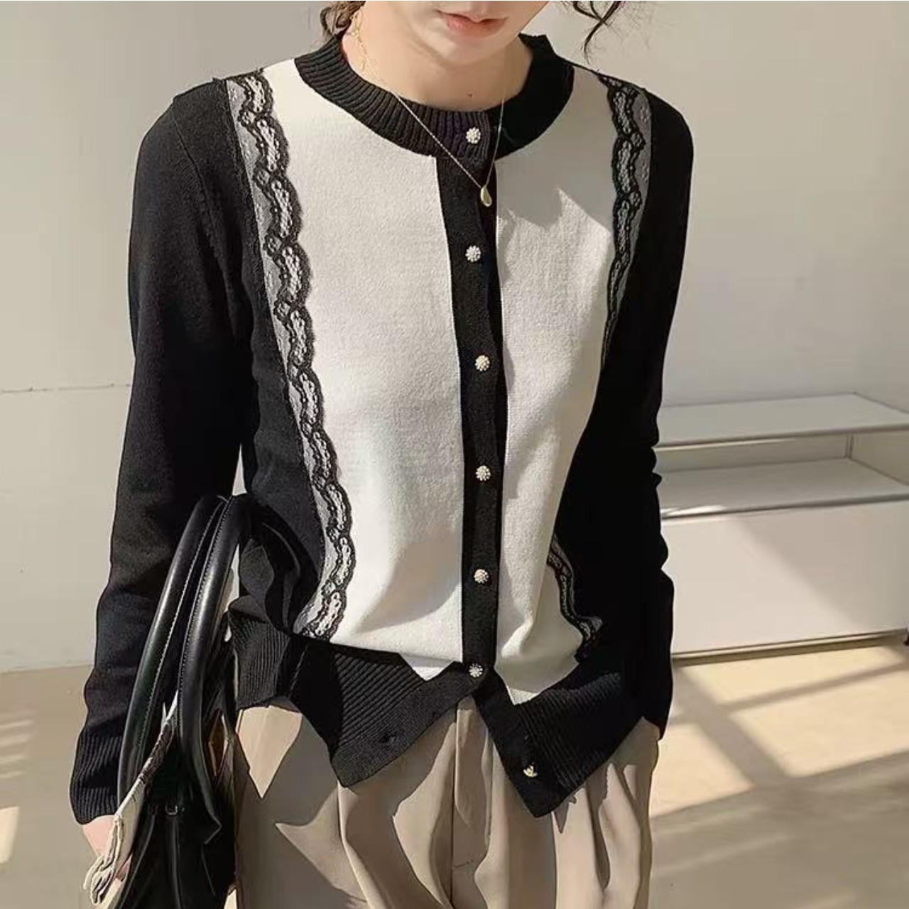 骨格ウェーブバイカラーリボンレースカーディガン