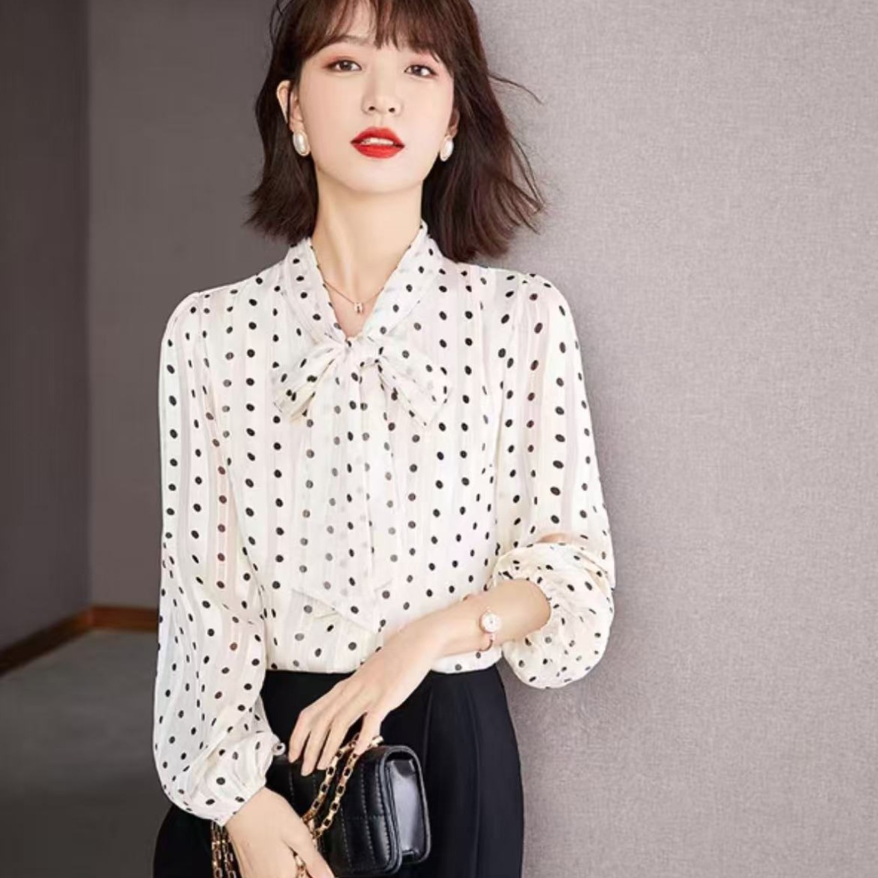 骨格ウェーブ服ドット柄2wayボウタイブラウストップス