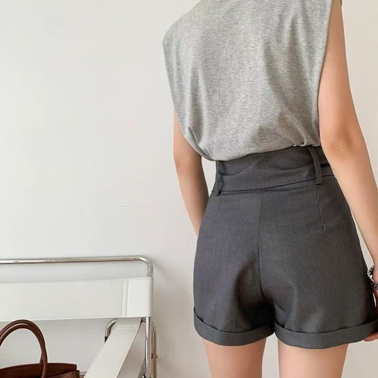 骨格ウェーブ絞りハイウエストパンツ