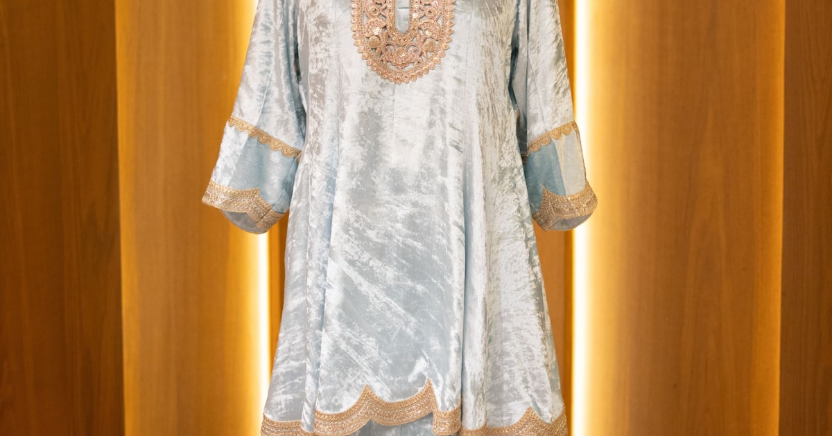 パーティー向けホワイトドレス