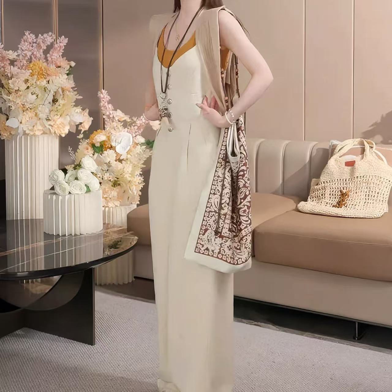 骨格カーキ色デニムワイドオールインワン