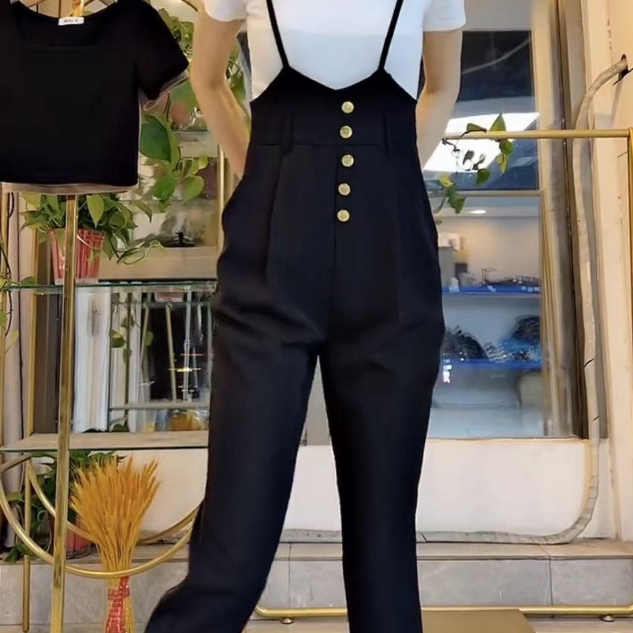 シングルボタン×スタイルアップ効果 オーバーオール