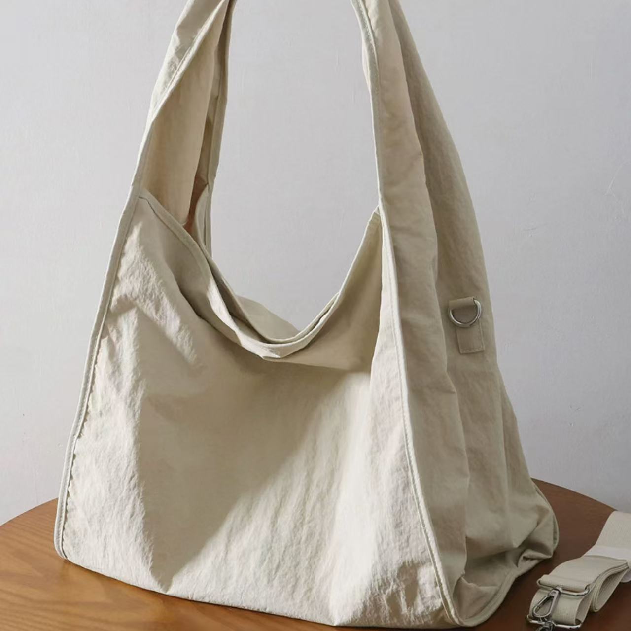 骨格ウェーブ 撥水速乾シンプルトートバッグ