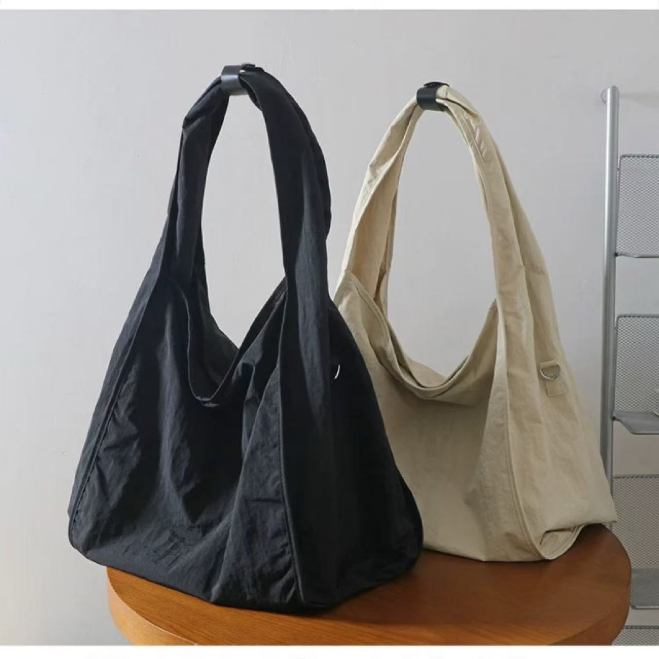 骨格ウェーブ 撥水速乾シンプルトートバッグ