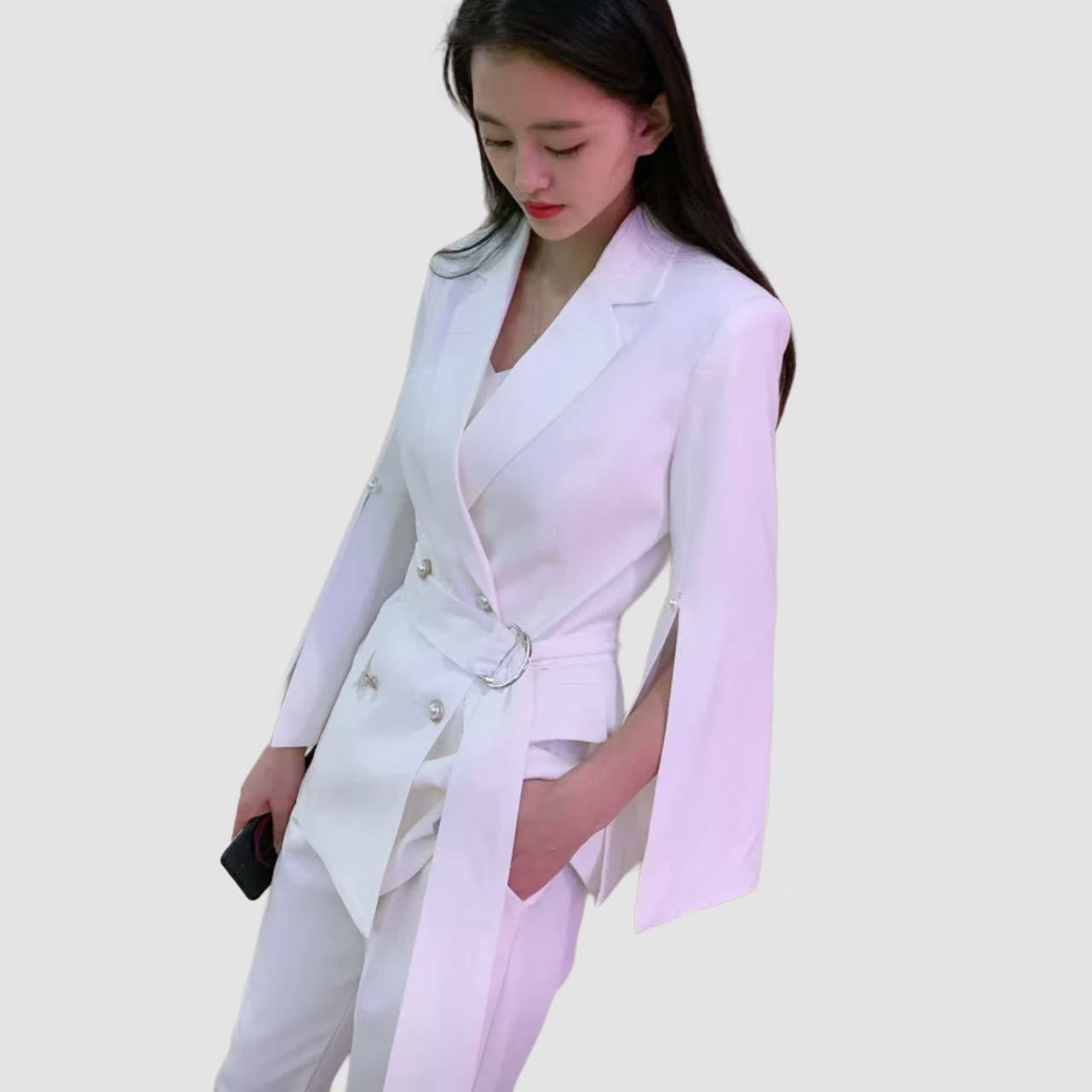 骨格ウェーブケープ九分丈スリーブダブルボタンパンツスーツ