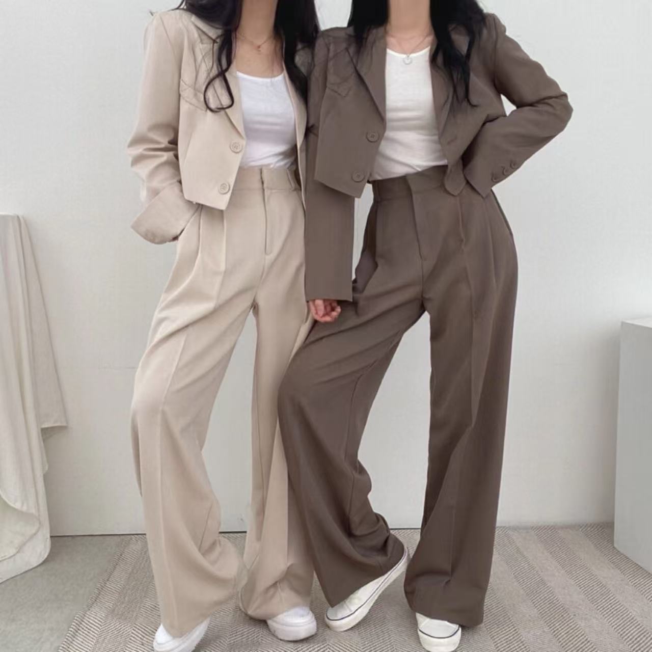 骨格ウェーブ服ベーシックセットアップ